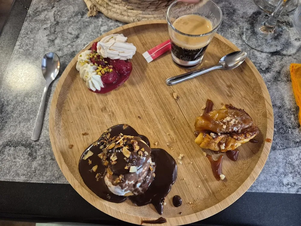 Café Gourmand